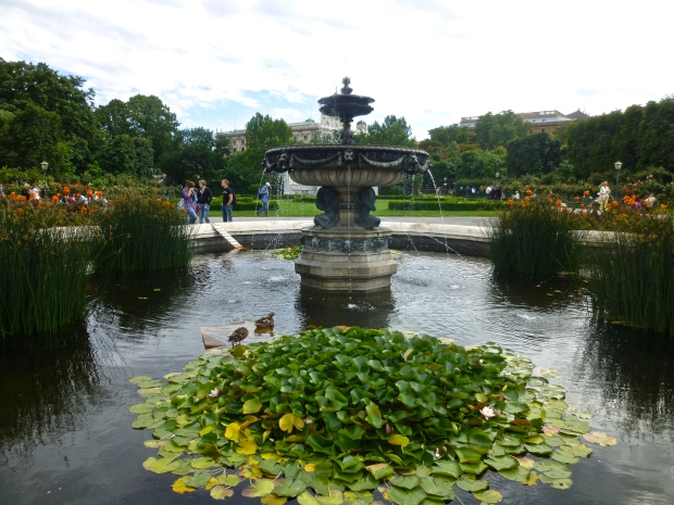 Fountains in the Volksgarten (With Little Bridges for the Ducks!)
